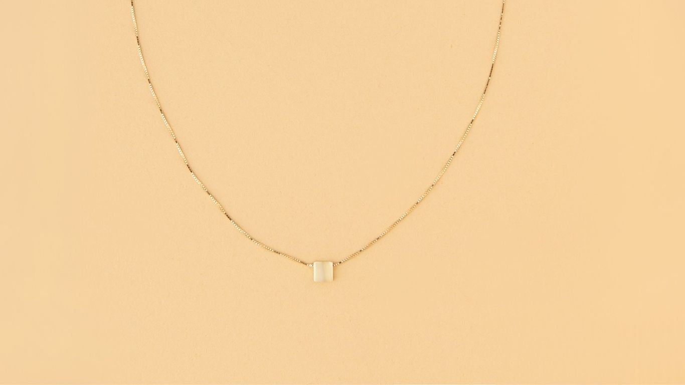Andrum halsband i 14K guld från Nock Studios – minimalistiskt hantverk